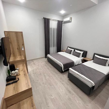 Rever Hotel Tashkent Luaran gambar