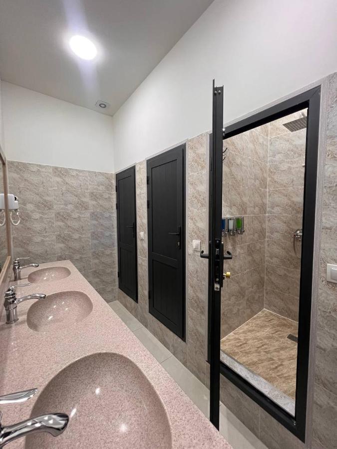 Rever Hotel Tashkent Luaran gambar