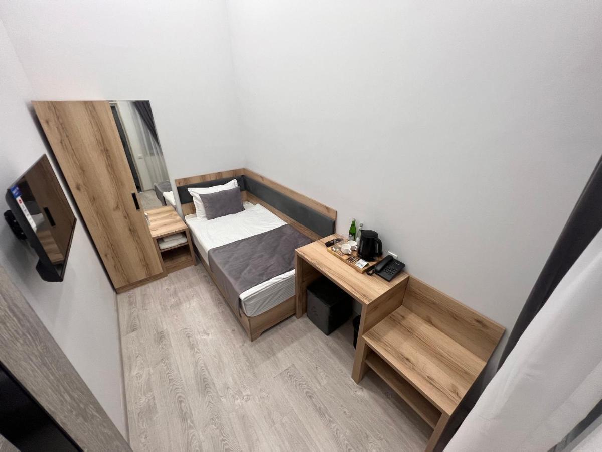 Rever Hotel Tashkent Luaran gambar