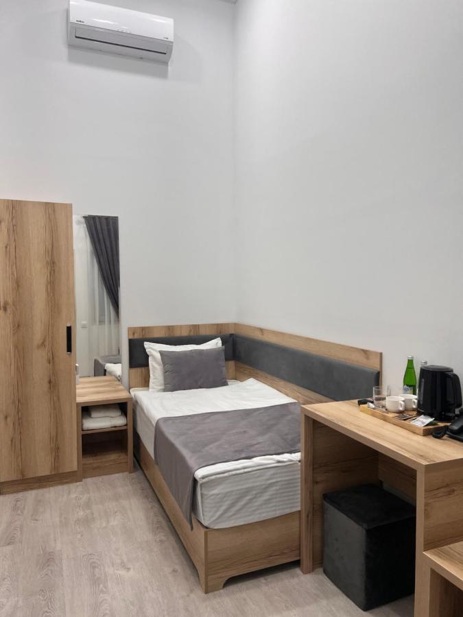 Rever Hotel Tashkent Luaran gambar